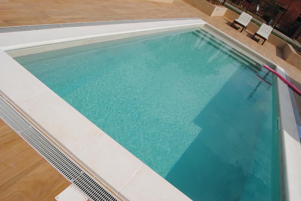 B&B La Gatta Sul Tetto Borgo san Donato  외부 사진