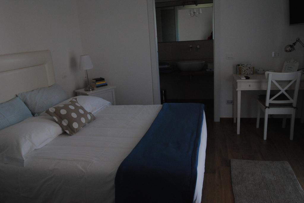 B&B La Gatta Sul Tetto Borgo san Donato  외부 사진