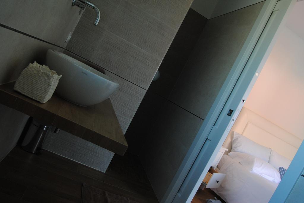 B&B La Gatta Sul Tetto Borgo san Donato  외부 사진