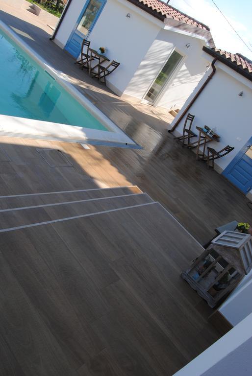 B&B La Gatta Sul Tetto Borgo san Donato  외부 사진