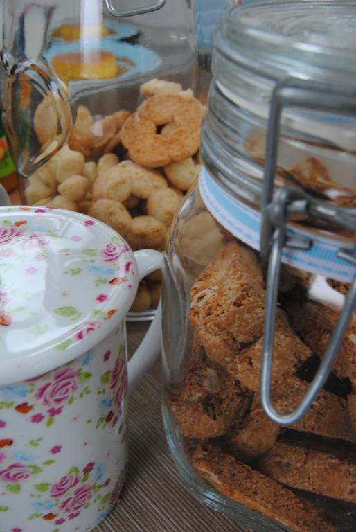 B&B La Gatta Sul Tetto Borgo san Donato  외부 사진