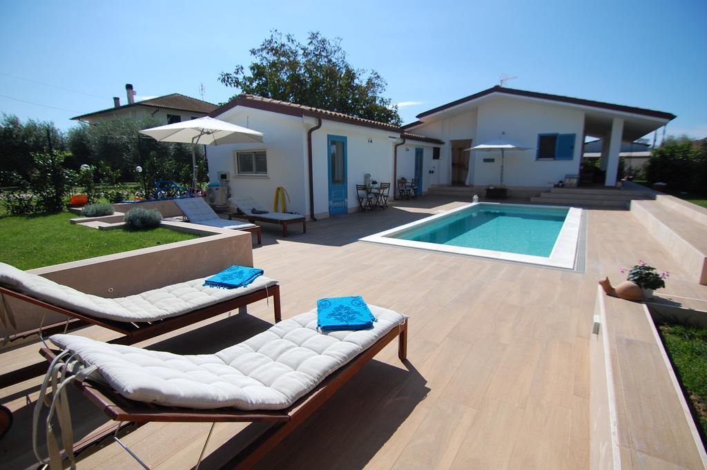 B&B La Gatta Sul Tetto Borgo san Donato  외부 사진