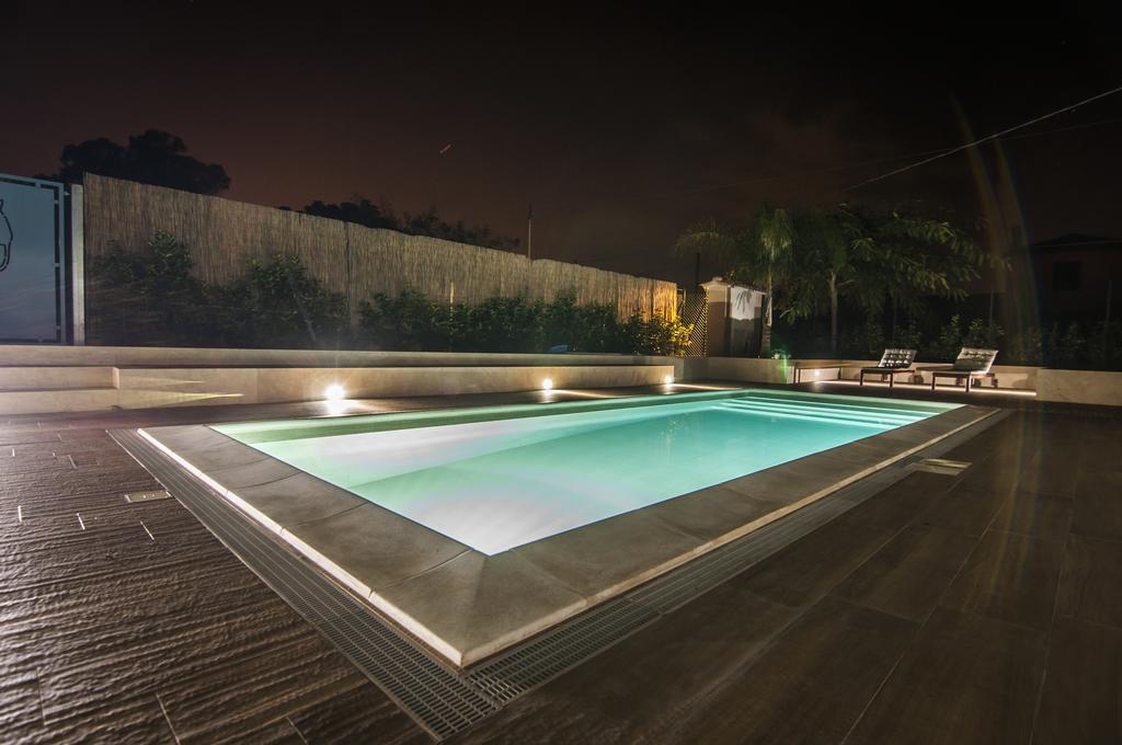 B&B La Gatta Sul Tetto Borgo san Donato  외부 사진